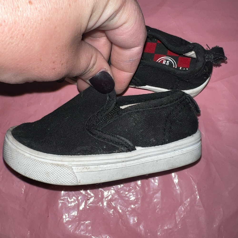 Toddler shoes